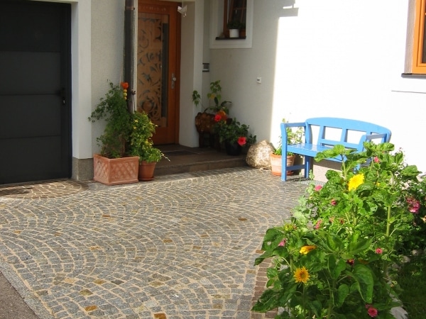 Granitwürfel